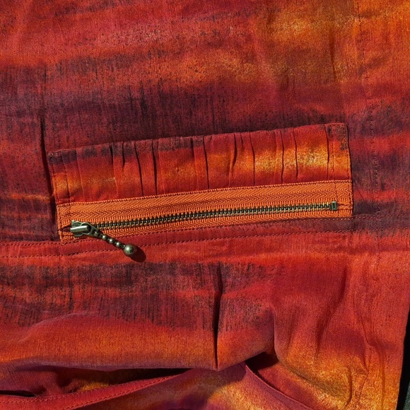 Chico's women's size 2 or Large 3/4 sleeve full zip up jacket multi red shades - Picture 7 of 9